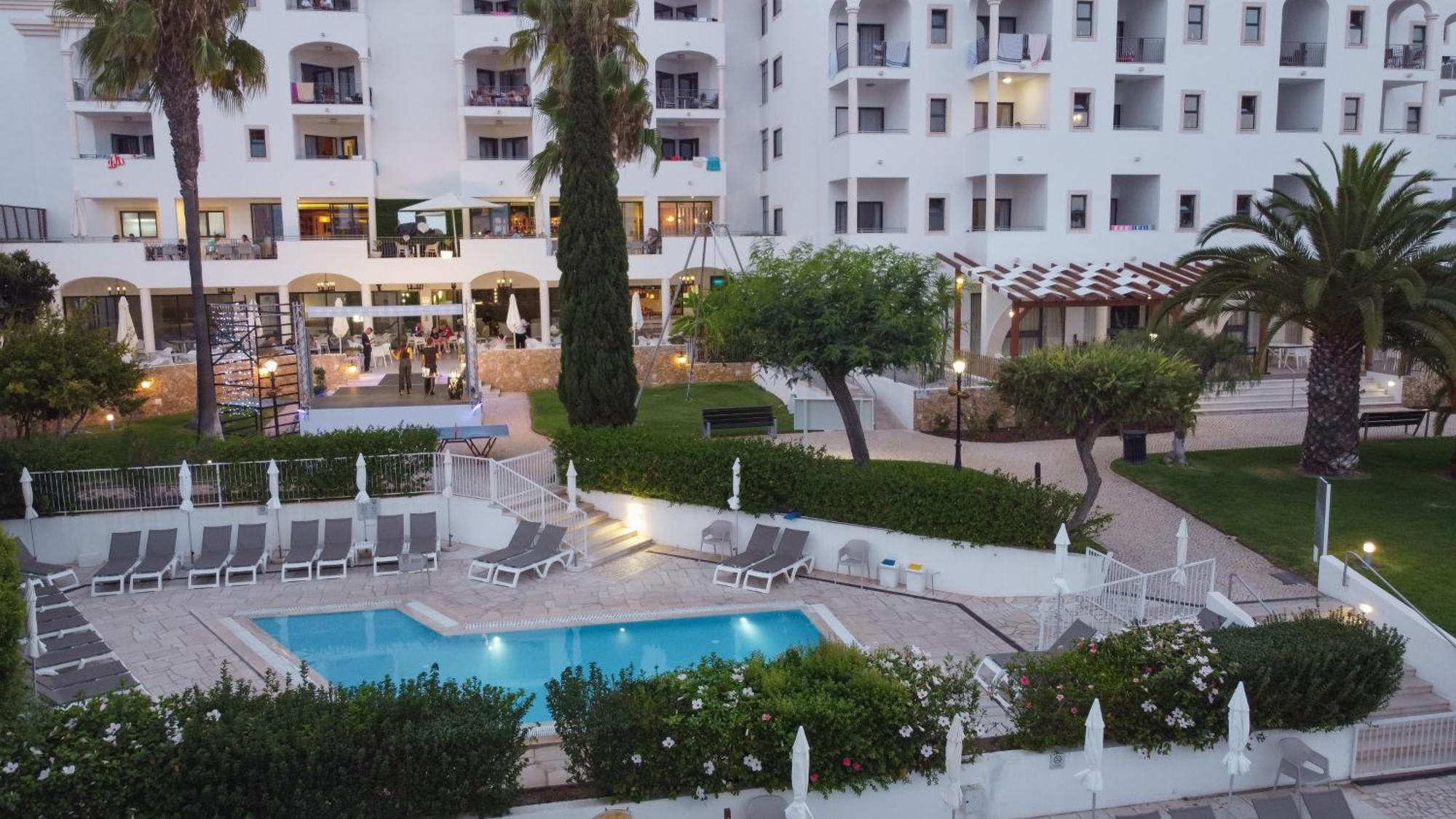 Aparthotel Petra Albufeira
