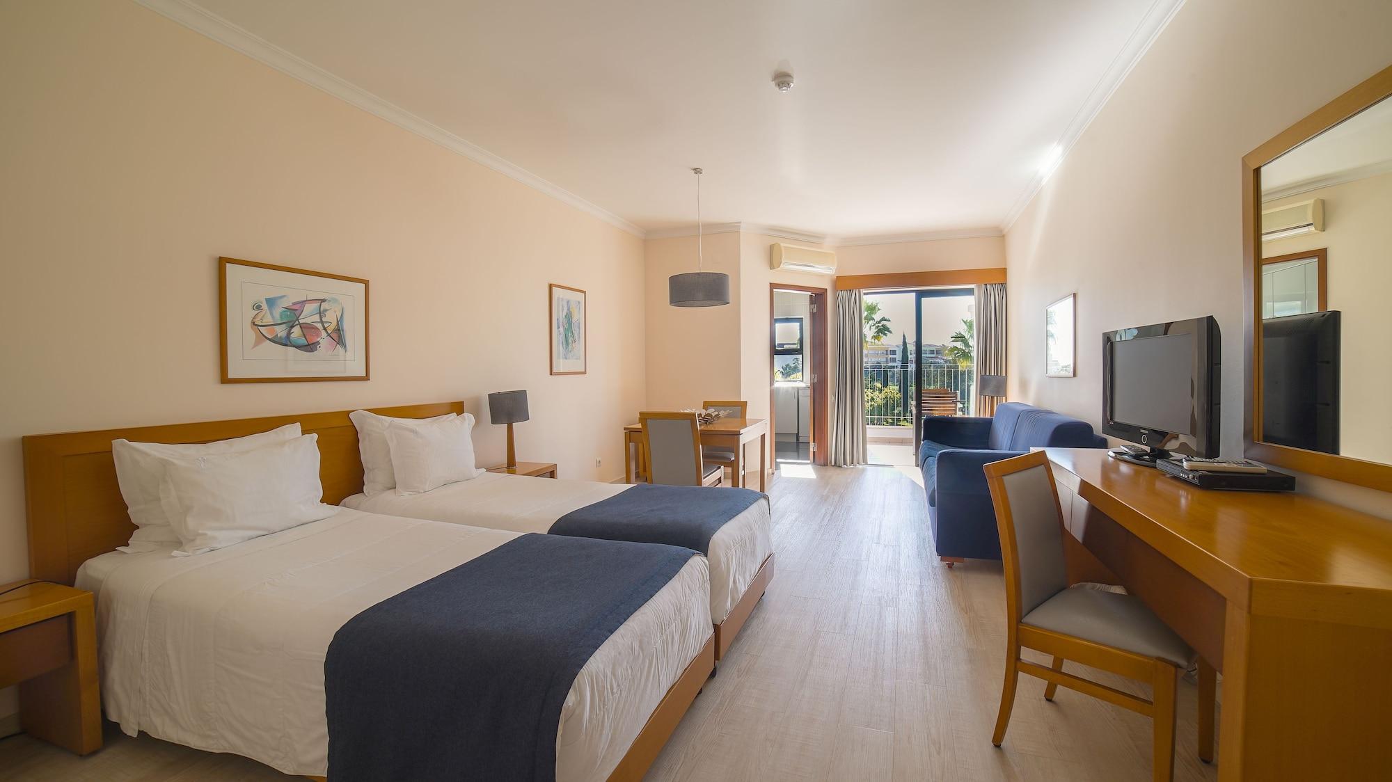 Petra Hotel apartamentowy 4*