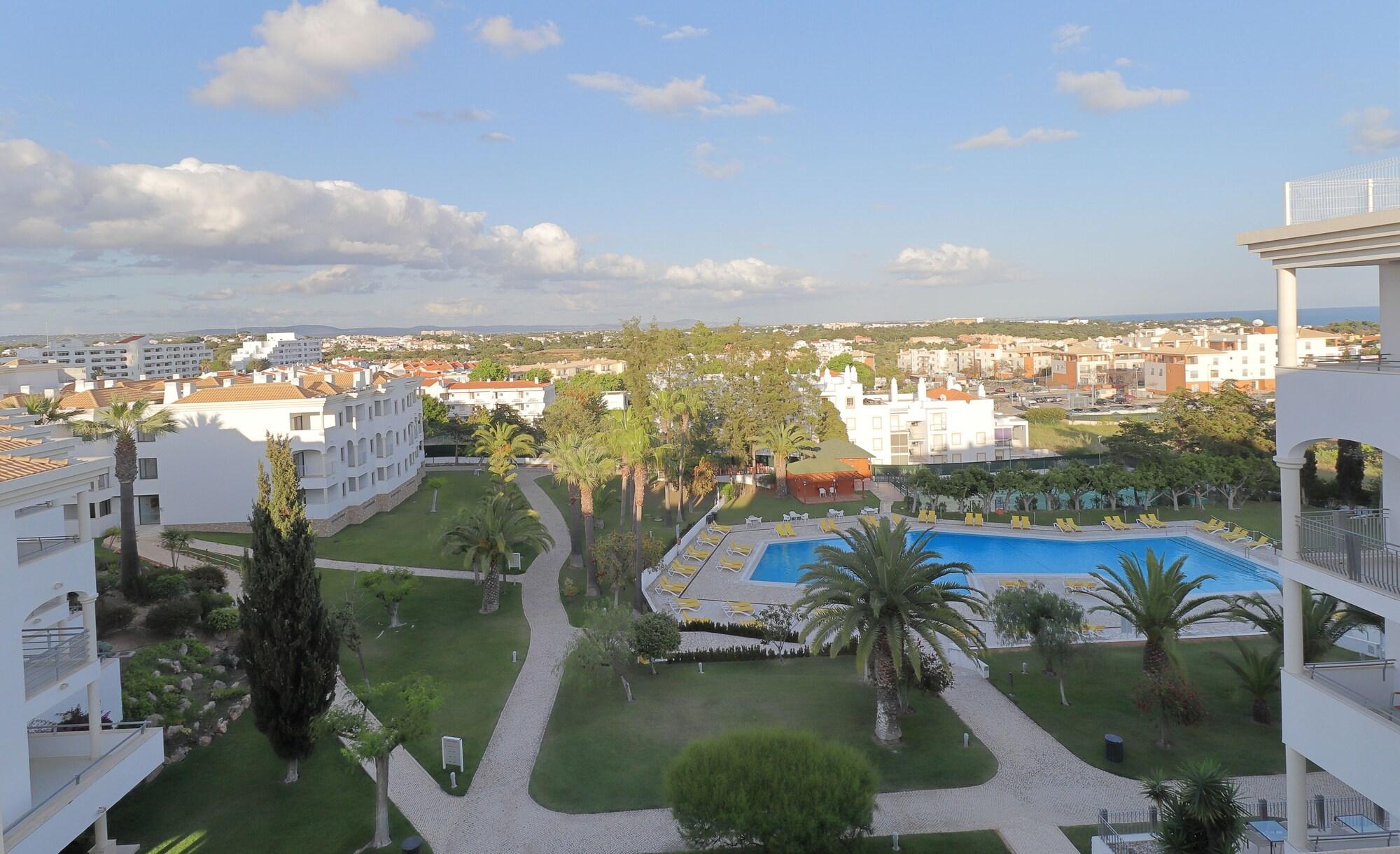 Petra Hotel apartamentowy 4*